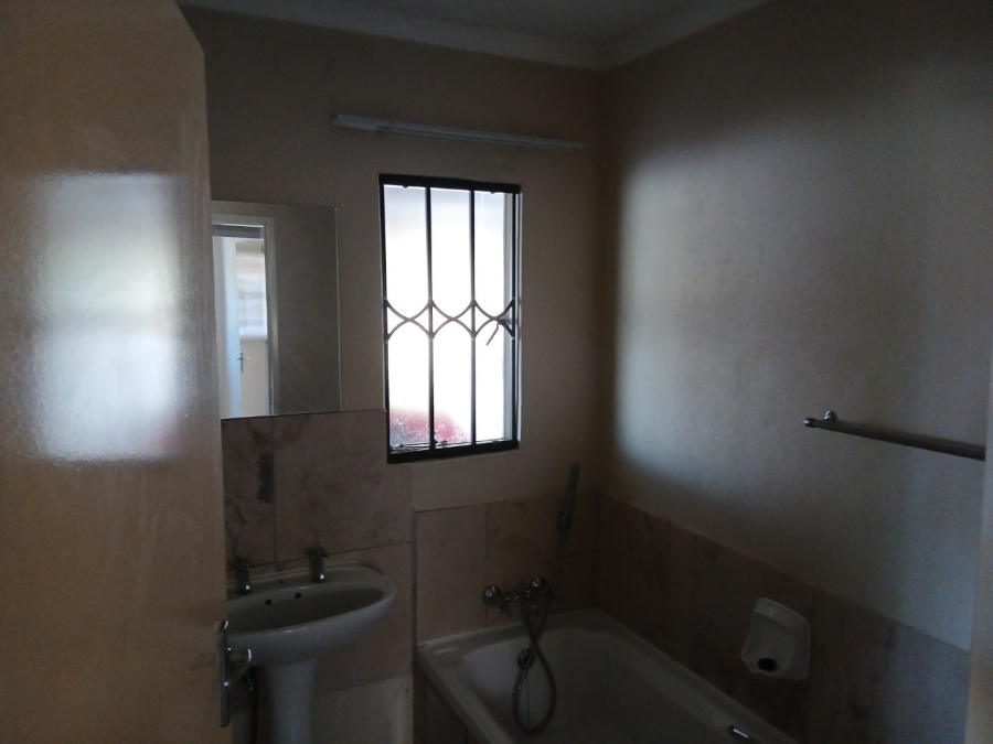 To Let 4 Bedroom Property for Rent in Freedom Park A North West